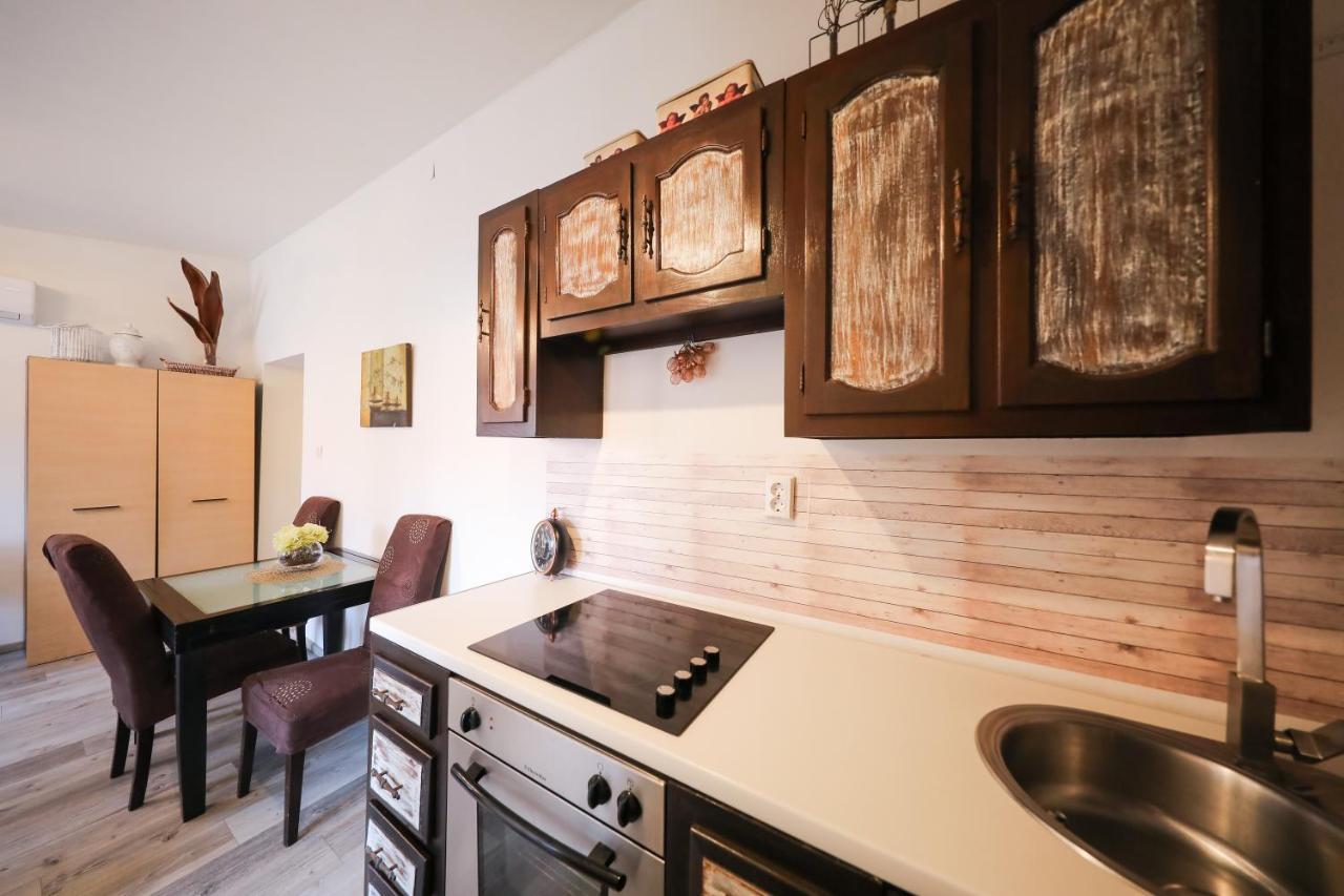 Apartment Rita ซาดาร์ ภายนอก รูปภาพ