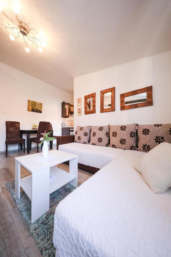 Apartment Rita ซาดาร์ ภายนอก รูปภาพ