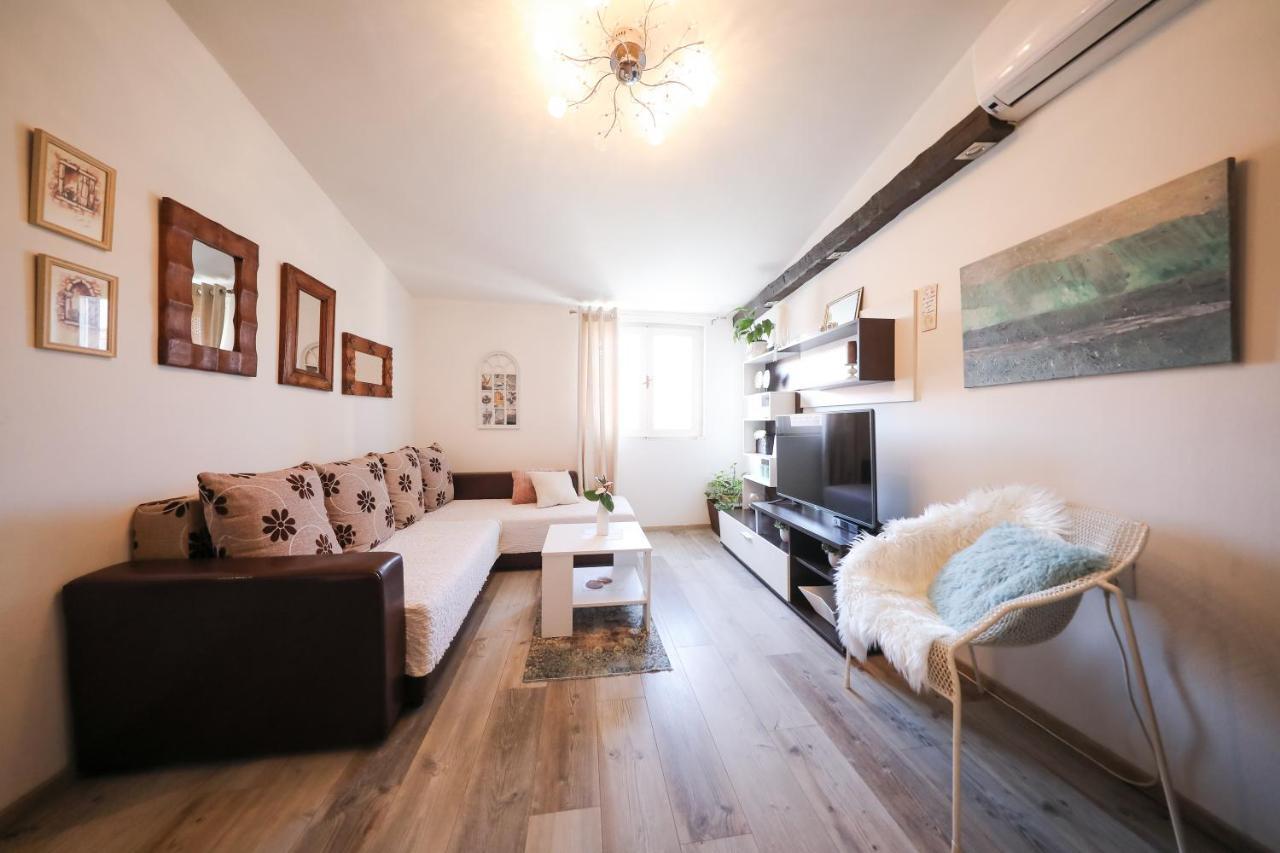 Apartment Rita ซาดาร์ ภายนอก รูปภาพ